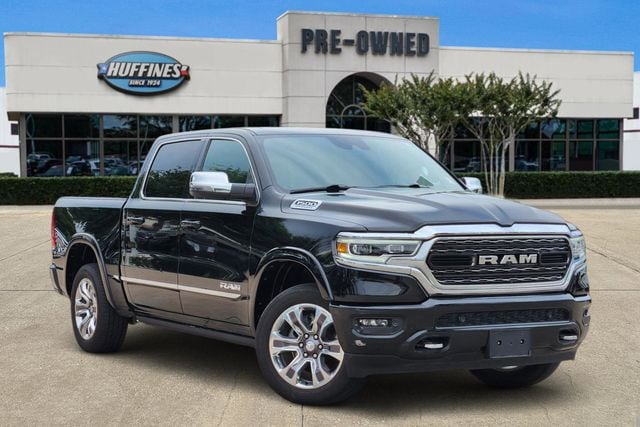 2023 RAM 1500 Limited 4x4 Crew Cab 5'7's photo