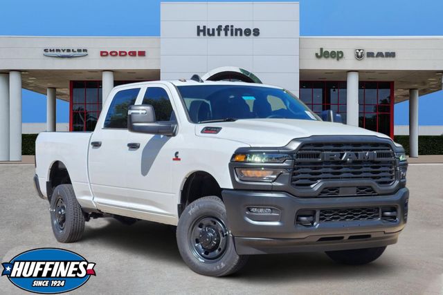 2026 Ram 2500 TRADESMAN CREW CAB 4X4 Pickup