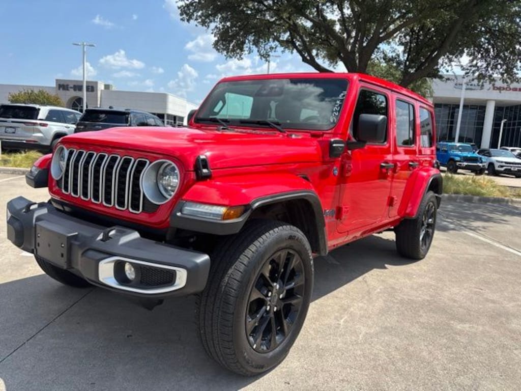 Used 2025 Jeep Wrangler 4xe Sahara SUV