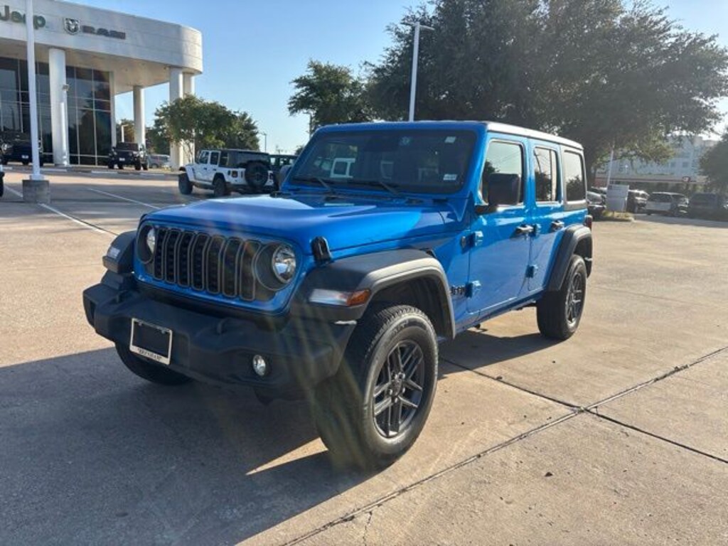 Used 2025 Jeep Wrangler Sport SUV