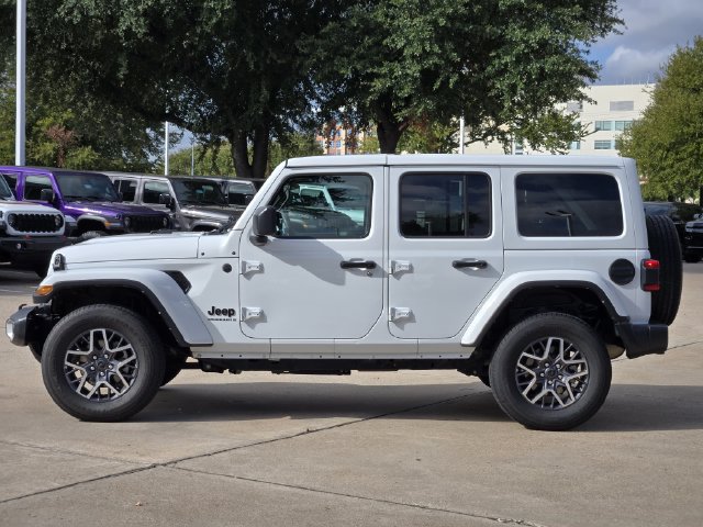 Used 2025 Jeep Wrangler Sahara SUV