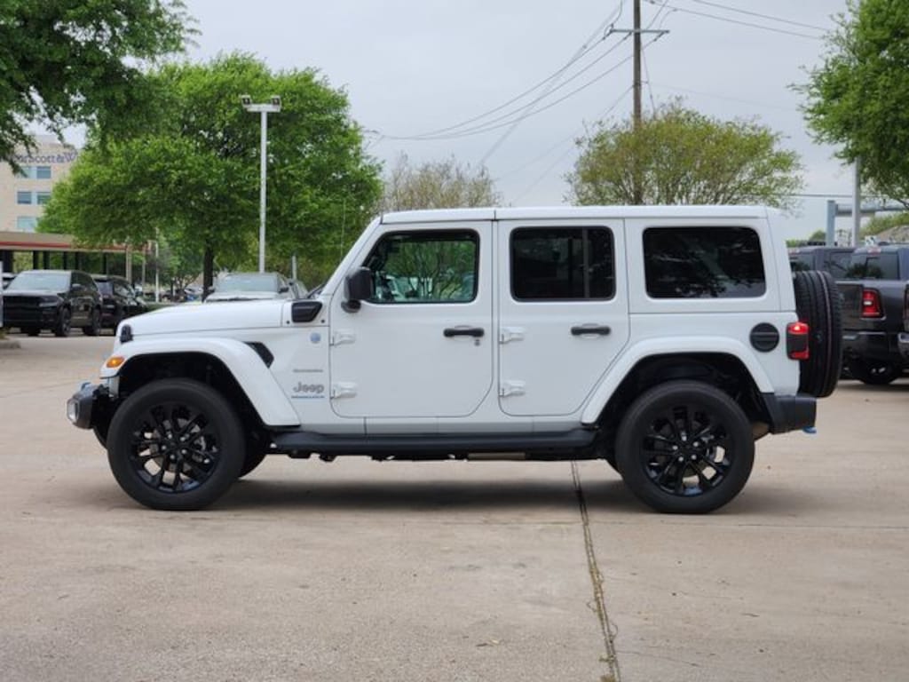 Used 2023 Jeep Wrangler 4xe Sahara SUV