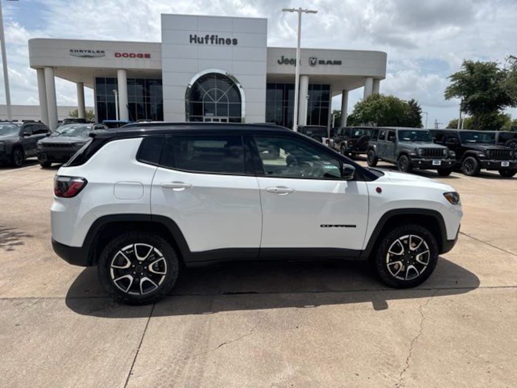 Certified 2025 Jeep Compass Trailhawk SUV