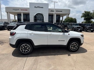 2025 Jeep Compass Trailhawk SUV