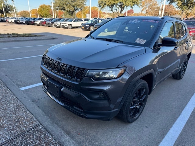 2023 Jeep Compass Altitude's photo