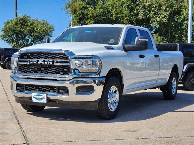 2024 Ram 2500 Tradesman photo 2