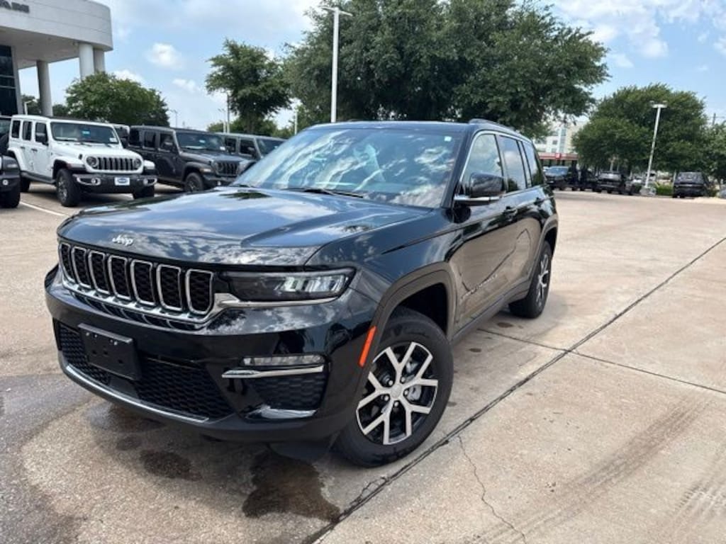 Used 2024 Jeep Grand Cherokee Limited SUV