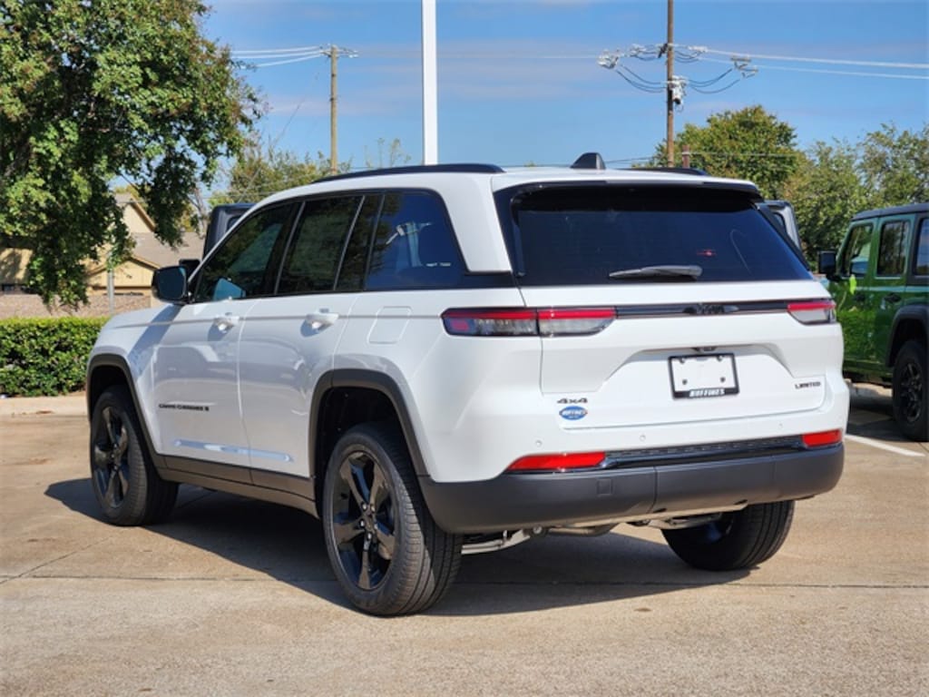 New 2025 Jeep Grand Cherokee LIMITED 4X4 Sport Utility