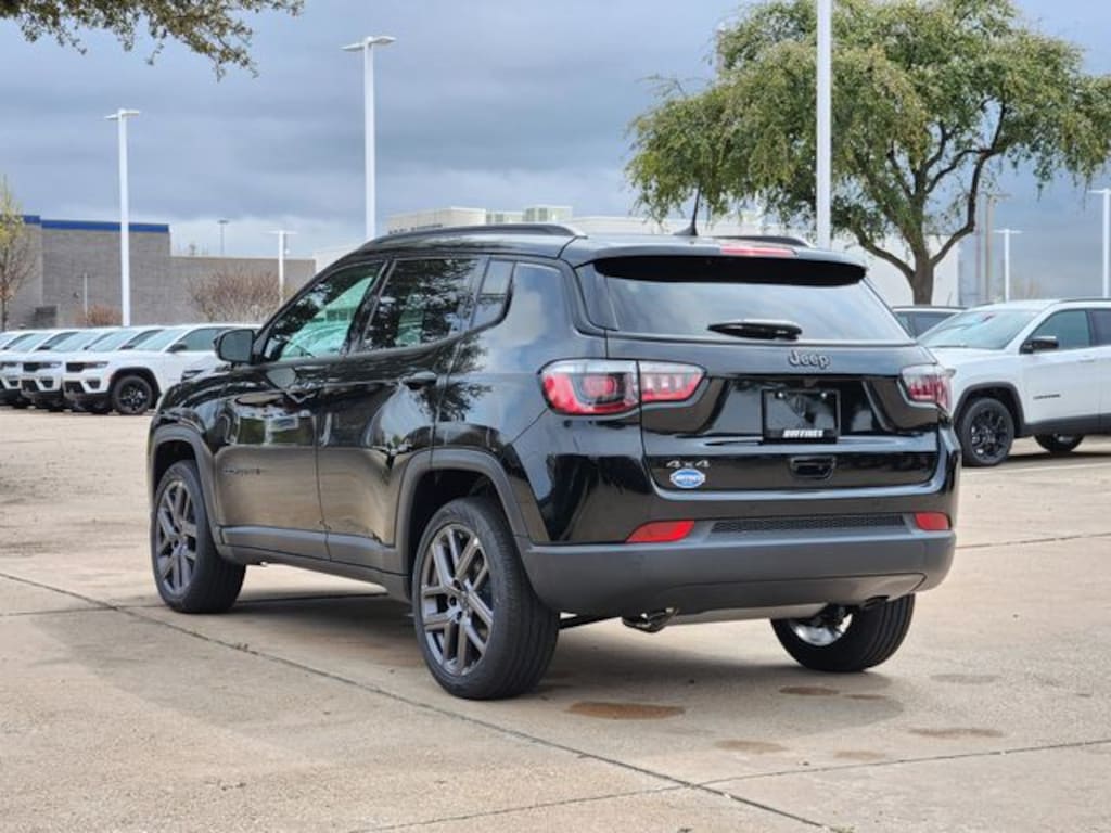 New 2026 Jeep Compass LIMITED ALTITUDE 4X4 Sport Utility