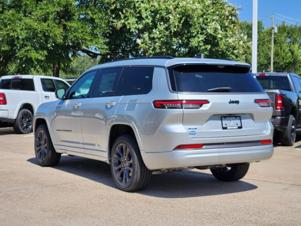 New 2026 Jeep Grand Cherokee L LIMITED RESERVE 4X4 Sport Utility