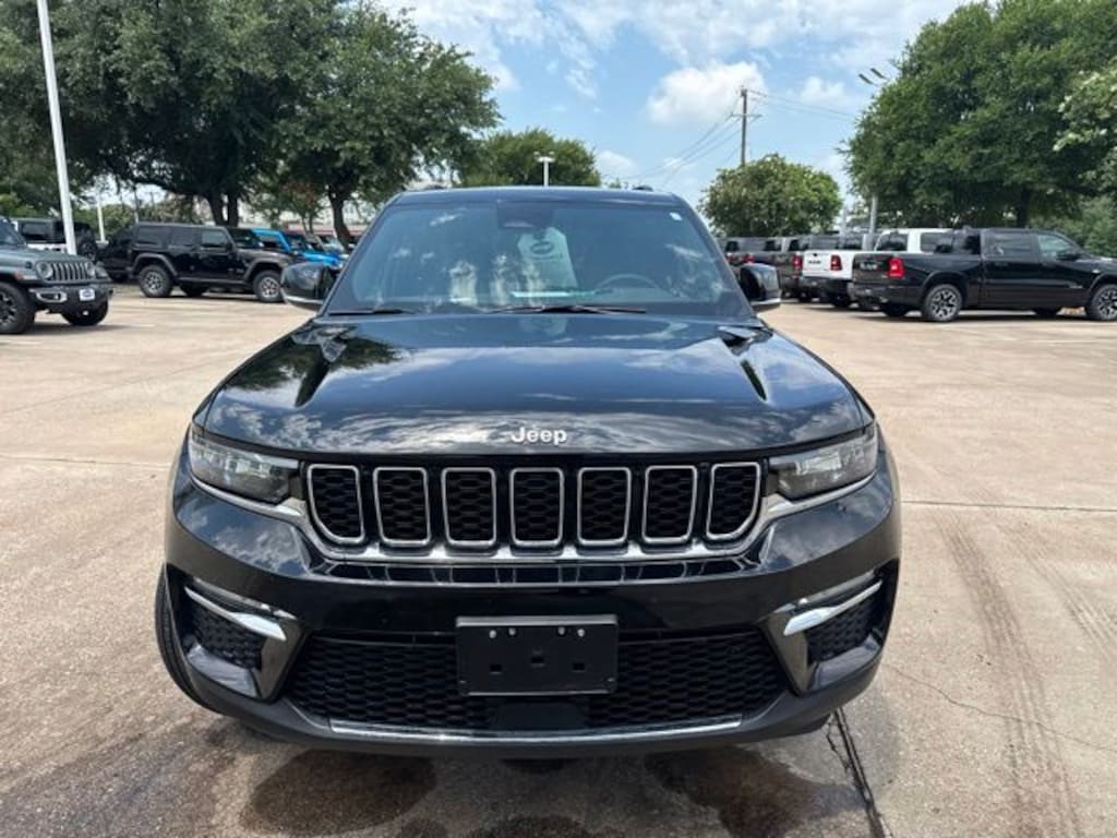 Used 2024 Jeep Grand Cherokee Limited SUV