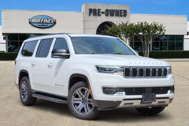 2024 Jeep Wagoneer L's photo