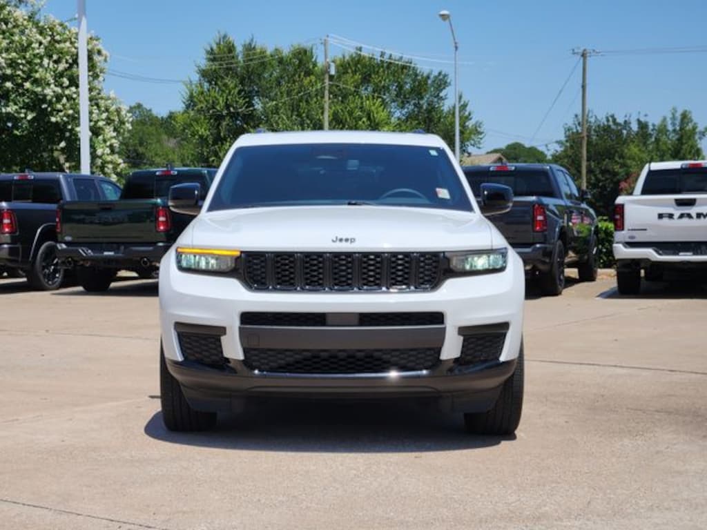 Certified 2023 Jeep Grand Cherokee L Laredo SUV