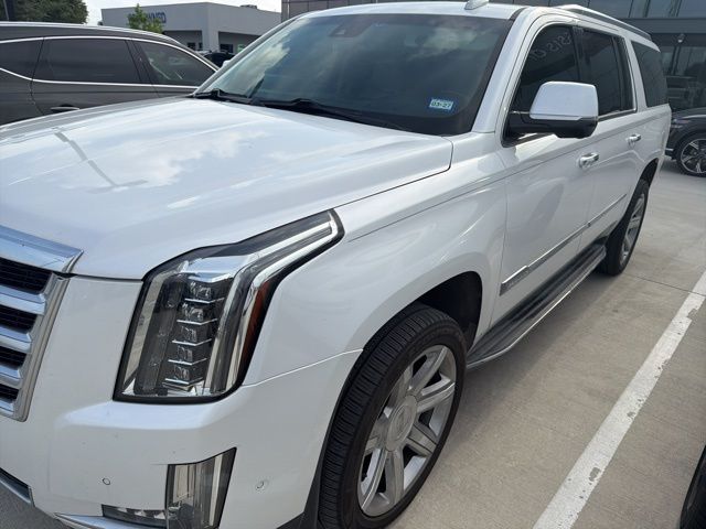 2018 Cadillac Escalade ESV Luxury
