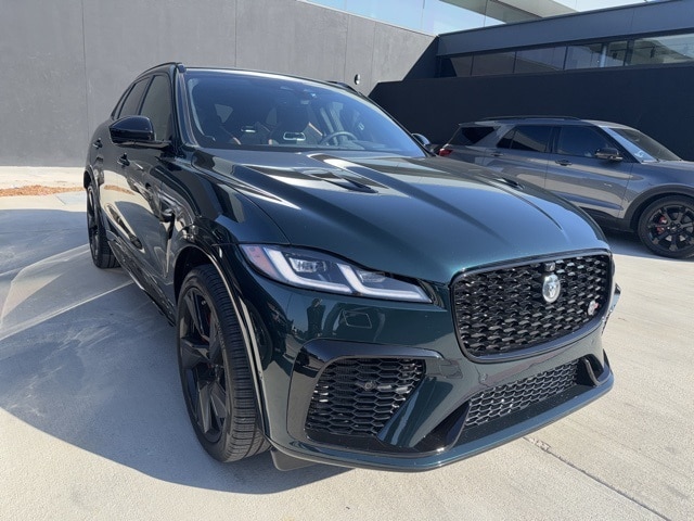 2024 Jaguar F-PACE SVR's photo