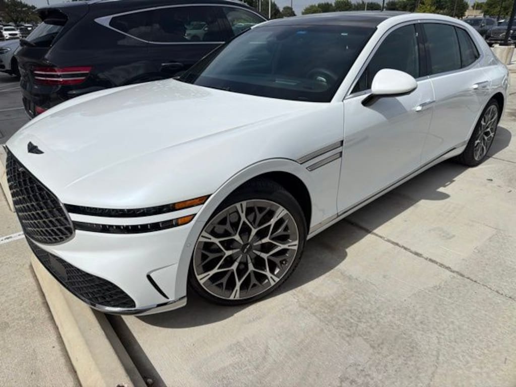 Used 2024 Genesis G90 3.5T e-SC Sedan