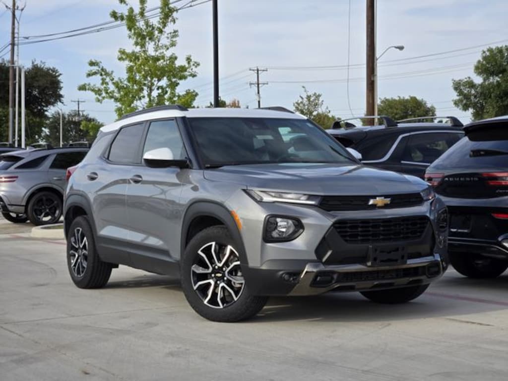 Used 2023 Chevrolet Trailblazer Activ SUV