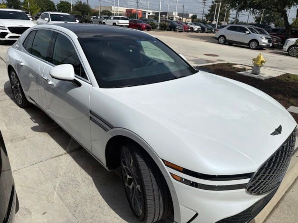 Used 2024 Genesis G90 3.5T e-SC Sedan