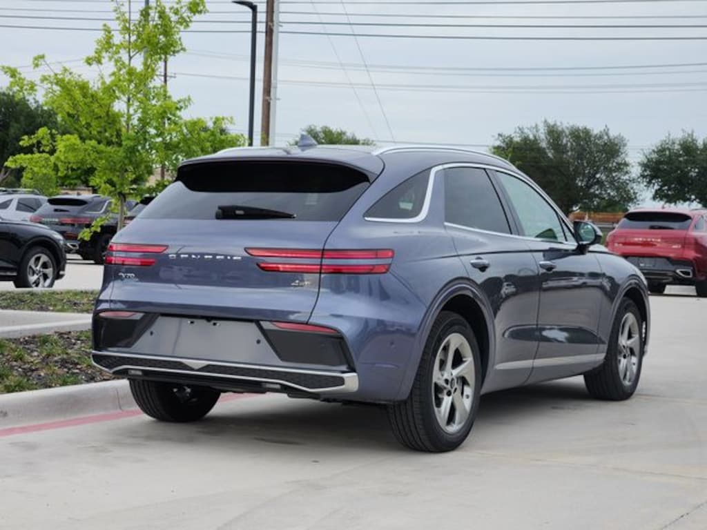 New 2026 Genesis GV70 SUV