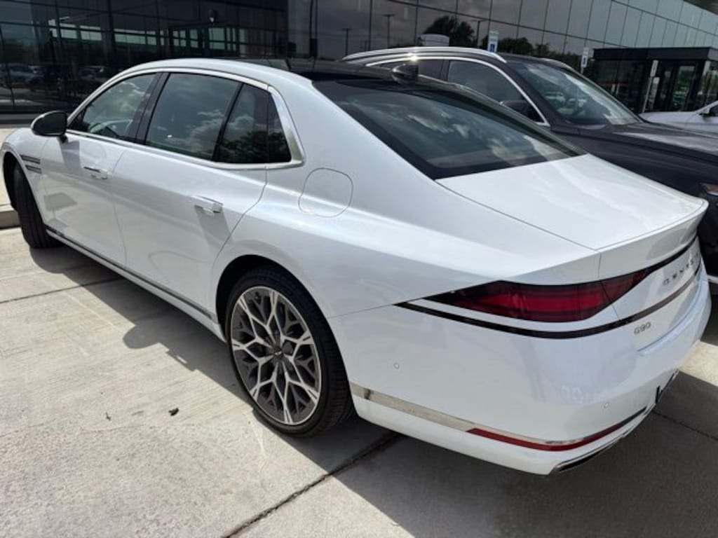 Used 2024 Genesis G90 3.5T e-SC Sedan