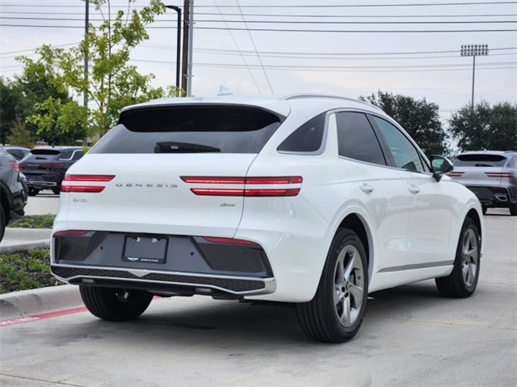 New 2026 Genesis GV70 2.5T Select SUV