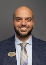 Staff member Ammar Diab from ID_34f85a319e1c