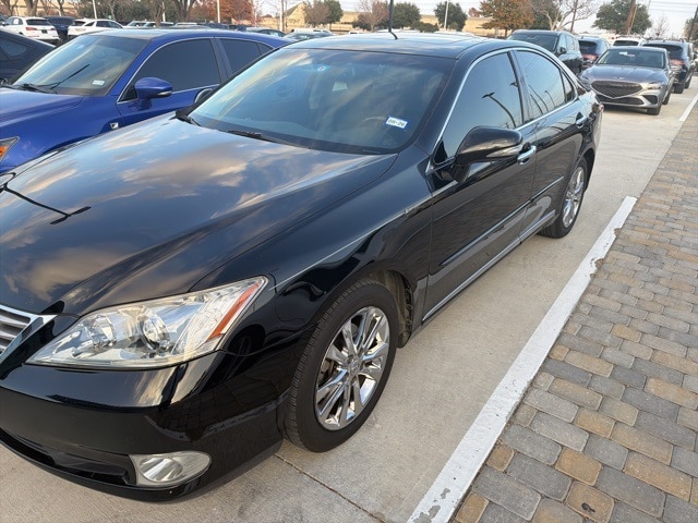 2011 Lexus ES 350's photo