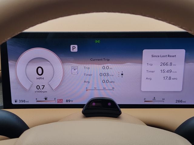 2026 GENESIS G80 Advanced - Photo 13