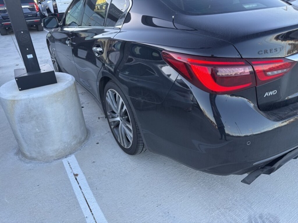 Used 2018 INFINITI Q50 Hybrid Luxe Sedan