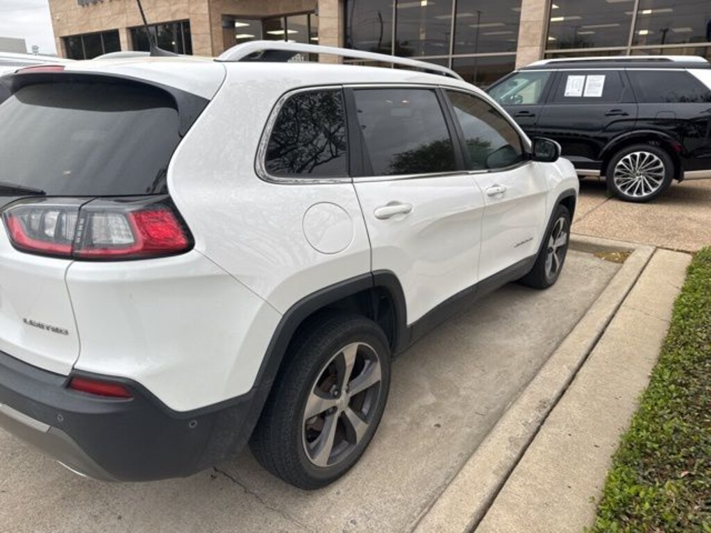 Used 2019 Jeep Cherokee Limited SUV