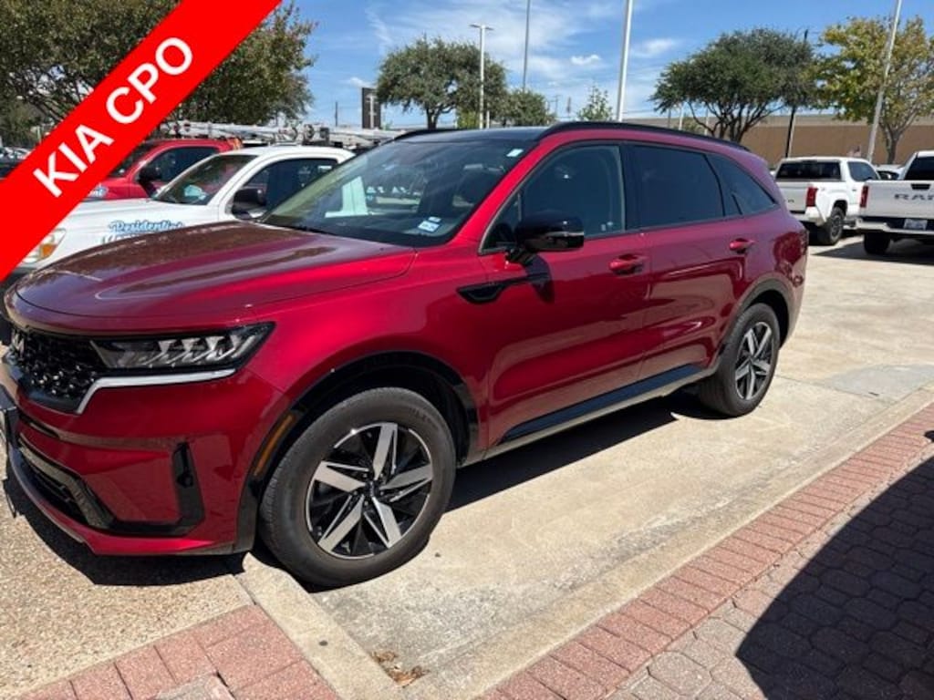 Used 2023 Kia Sorento S SUV