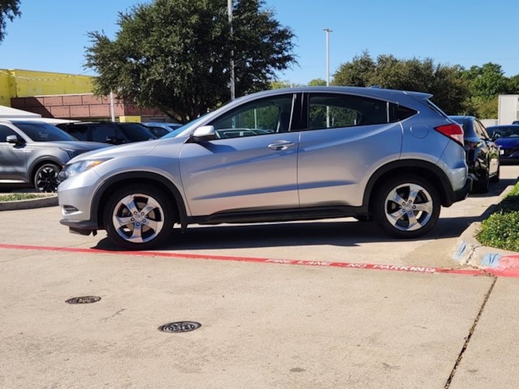 Used 2017 Honda HR-V LX SUV