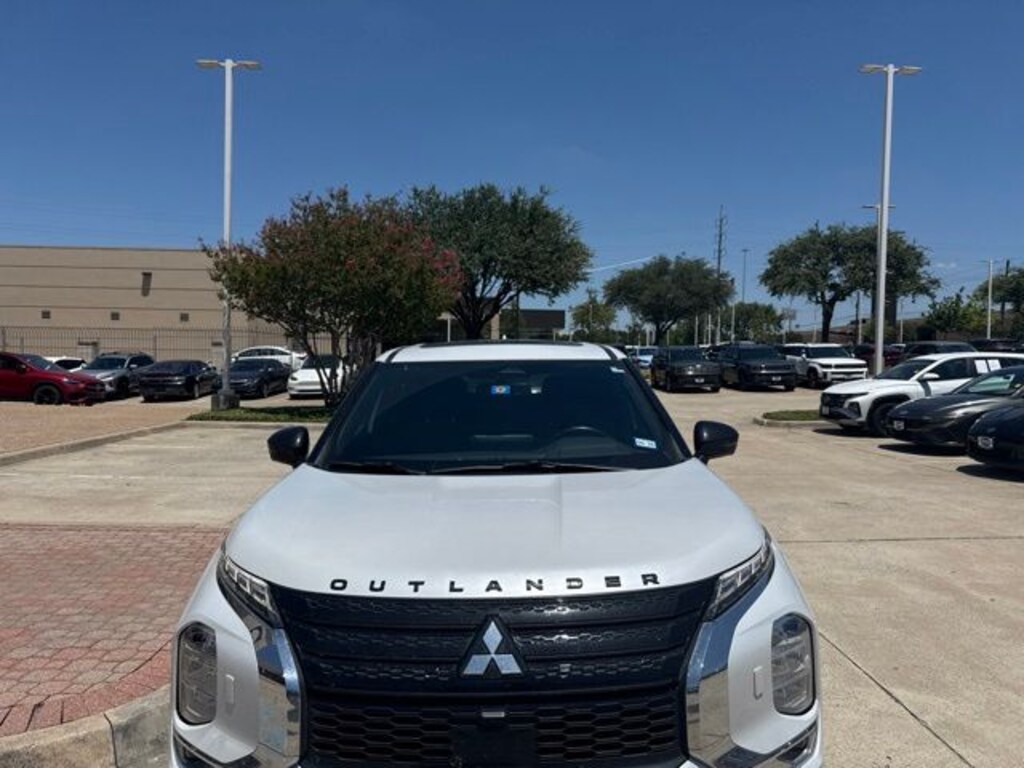 Used 2023 Mitsubishi Outlander SEL SUV