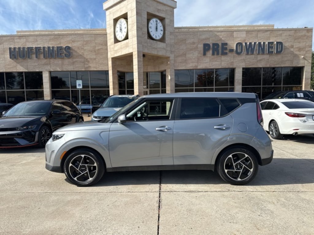 Used 2024 Kia Soul EX Hatchback