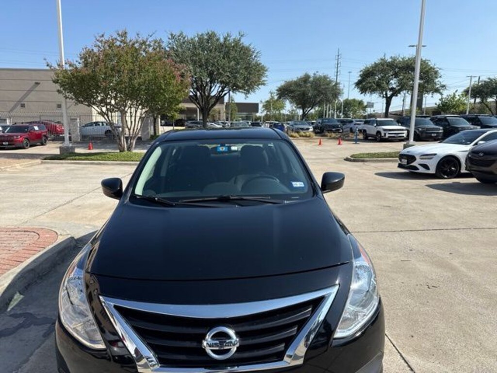 Used 2019 Nissan Versa 1.6 S Plus Sedan