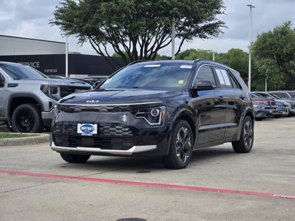Used 2023 Kia Niro EV Wind SUV