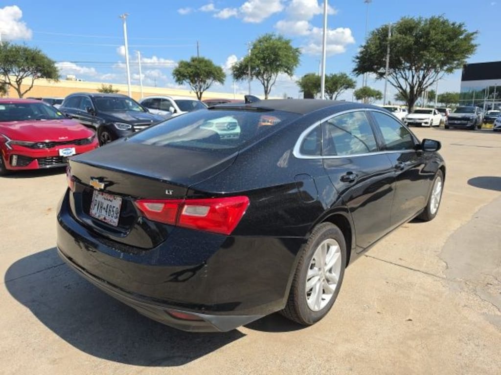 Used 2016 Chevrolet Malibu LT Sedan