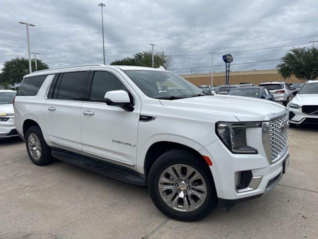 Used 2023 GMC Yukon XL Denali SUV