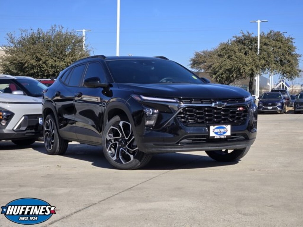 Used 2025 Chevrolet Trax 2RS SUV