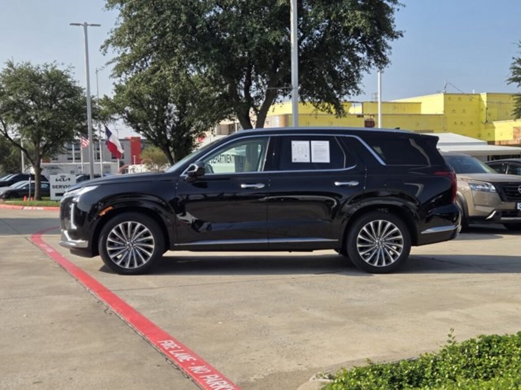 Certified 2025 Hyundai Palisade Calligraphy SUV