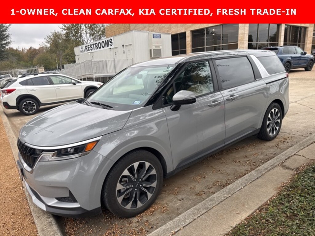 Used 2024 Kia Carnival EX MPV