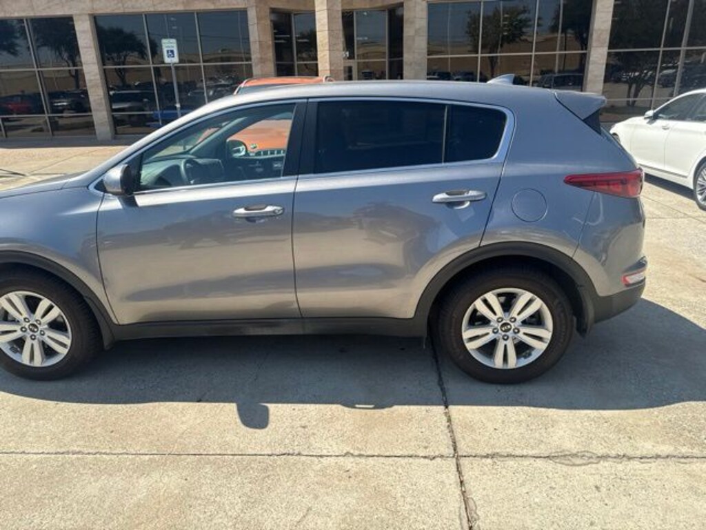 Used 2019 Kia Sportage LX SUV