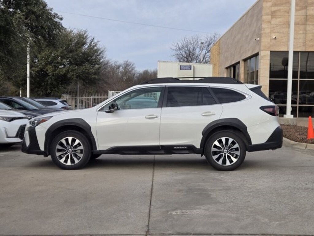 Used 2024 Subaru Outback Limited SUV