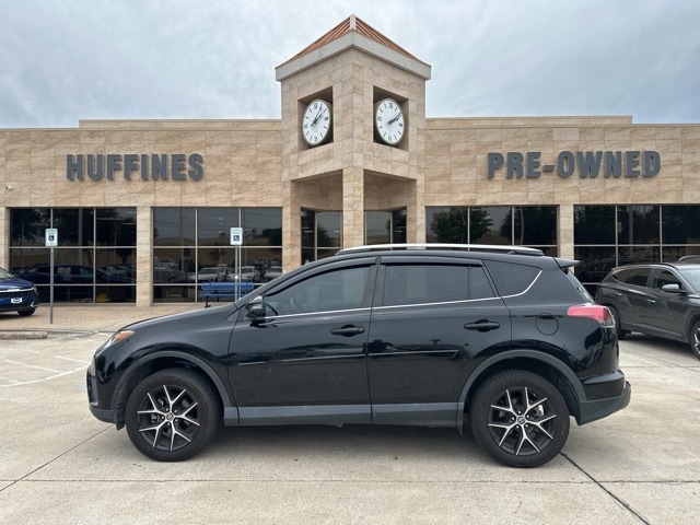 Used 2018 Toyota RAV4 SE with VIN 2T3NFREV1JW448970 for sale in Mckinney, TX
