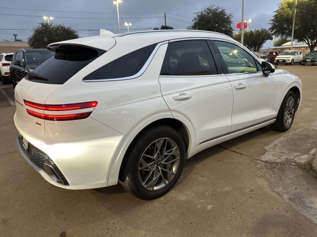 Used 2024 Genesis GV70 2.5T Advanced SUV