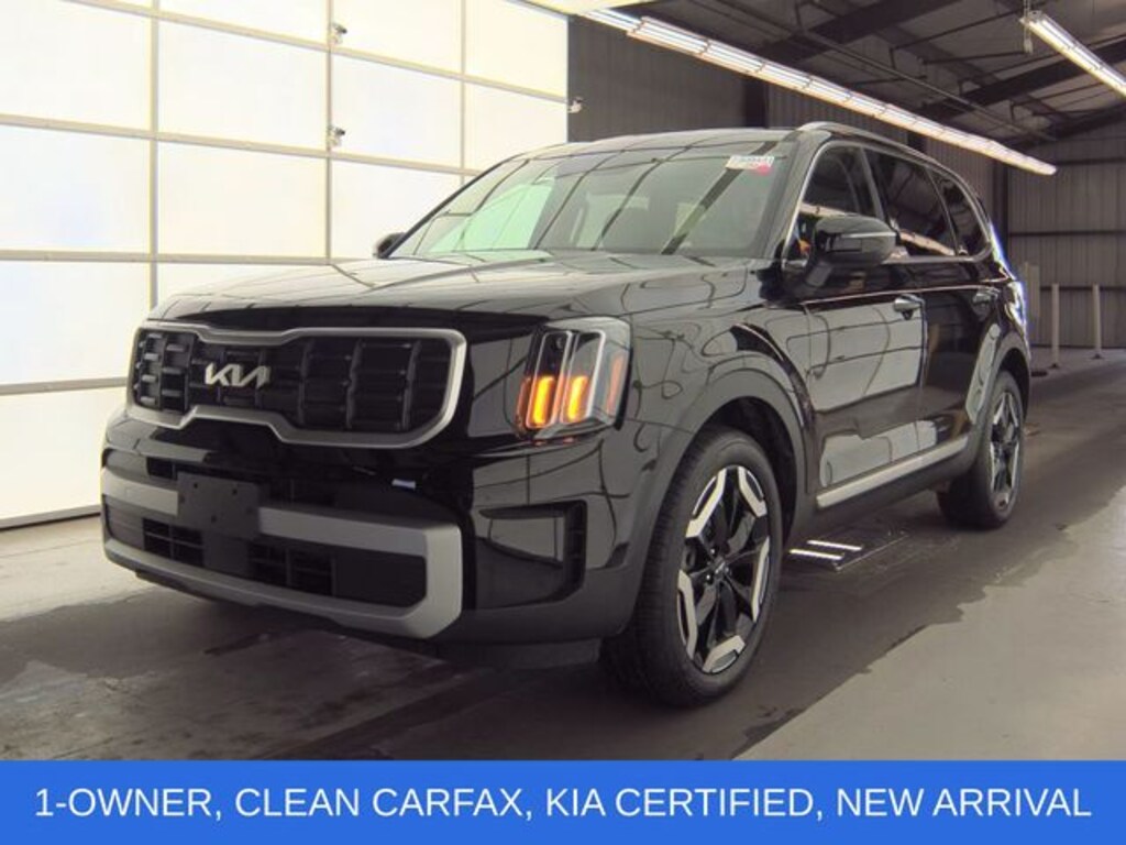 Used 2025 Kia Telluride S SUV