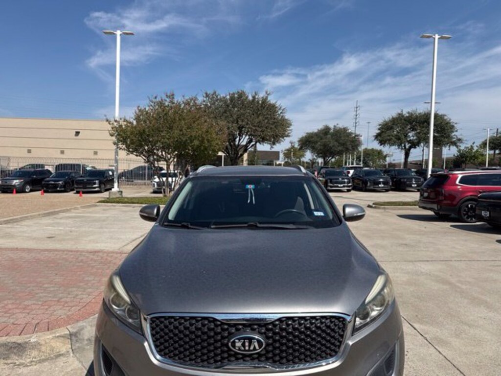 Used 2017 Kia Sorento LX SUV