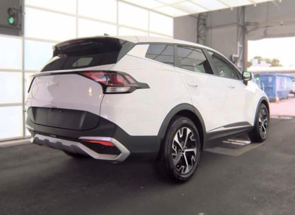 Used 2025 Kia Sportage EX SUV