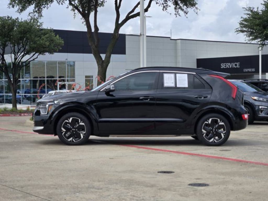 Used 2023 Kia Niro EV Wind SUV