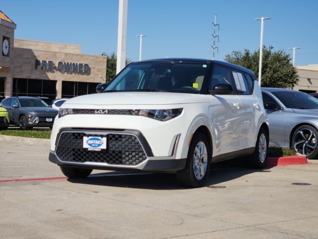 Used 2025 Kia Soul S Hatchback